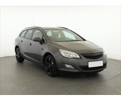 Opel Astra 1.7 CDTI 81kW - 1