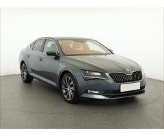 ŠKODA SUPERB COMBI 2.0TDI 140 LAURIN&K 4X4 DSG 7ST