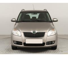 ŠKODA SUPERB COMBI 2.0TDI 140 LAURIN&K 4X4 DSG 7ST