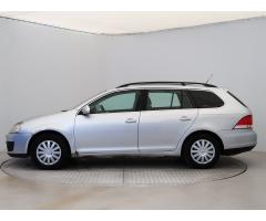 Volkswagen Golf Variant R-Line mHEV DSG Zlevněno o 16 000 Kč