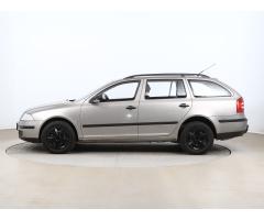 ŠKODA SUPERB COMBI 2.0TDI 140 LAURIN&K 4X4 DSG 7ST