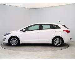 Hyundai i30 1.6 CRDi 81kW - 4