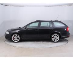 ŠKODA SUPERB COMBI 2.0TDI 140 LAURIN&K 4X4 DSG 7ST