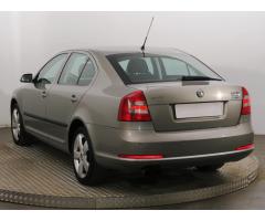 ŠKODA SUPERB COMBI 2.0TDI 140 LAURIN&K 4X4 DSG 7ST