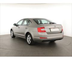 ŠKODA SUPERB COMBI 2.0TDI 140 LAURIN&K 4X4 DSG 7ST