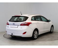 Hyundai i30 1.6 CRDi 81kW - 7