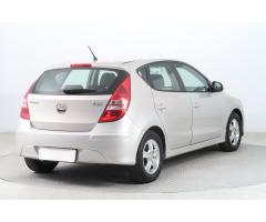 Hyundai i30 1.6 CVVT 93kW - 7