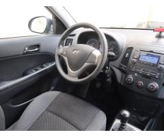 Hyundai i30 1.4 CVVT 80kW - 9