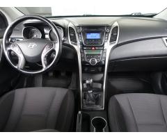 Hyundai i30 1.6 CRDi 81kW - 10