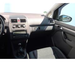 Volkswagen Touran 2.0 TDI 103kW - 11