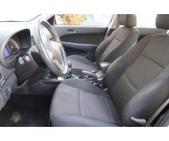 Hyundai i30 1.6 CVVT 93kW - 16