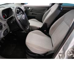 Ford Fusion 1.6 74kW - 16