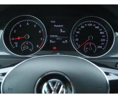 Volkswagen Golf 1.0 TSI 85kW - 17