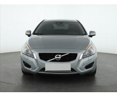 Volvo V60 D6 Plug-in Hybrid 208kW - 3