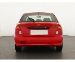 Hyundai Accent 1.3 63kW - 6