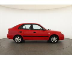 Hyundai Accent 1.3 63kW - 8