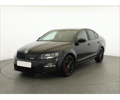 ŠKODA SUPERB COMBI 2.0TDI 140 LAURIN&K 4X4 DSG 7ST