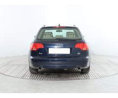 Audi A4 3.2 FSI 188kW - 6