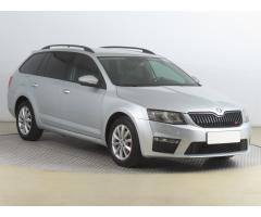 ŠKODA SUPERB COMBI 2.0TDI 140 LAURIN&K 4X4 DSG 7ST