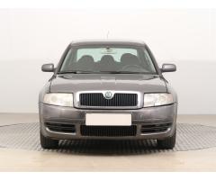 ŠKODA SUPERB COMBI 2.0TDI 140 LAURIN&K 4X4 DSG 7ST