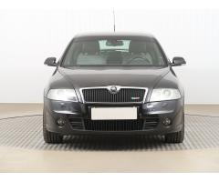 ŠKODA SUPERB COMBI 2.0TDI 140 LAURIN&K 4X4 DSG 7ST