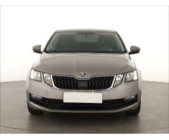 ŠKODA SUPERB COMBI 2.0TDI 140 LAURIN&K 4X4 DSG 7ST