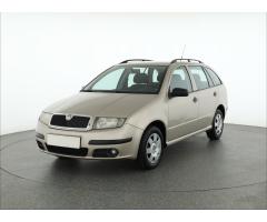 ŠKODA SUPERB COMBI 2.0TDI 140 LAURIN&K 4X4 DSG 7ST