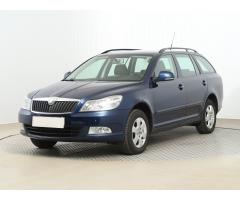 ŠKODA SUPERB COMBI 2.0TDI 140 LAURIN&K 4X4 DSG 7ST