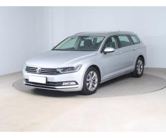 Volkswagen Passat 1.6 TDI 88kW - 3