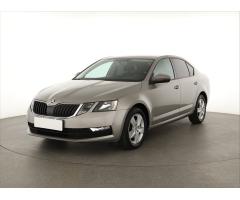 ŠKODA SUPERB COMBI 2.0TDI 140 LAURIN&K 4X4 DSG 7ST