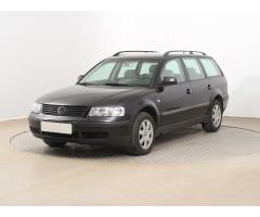 Volkswagen Passat 1.9 TDI  85kW - 3