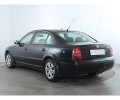 ŠKODA SUPERB COMBI 2.0TDI 140 LAURIN&K 4X4 DSG 7ST