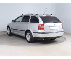 ŠKODA SUPERB COMBI 2.0TDI 140 LAURIN&K 4X4 DSG 7ST