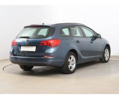 Opel Astra 1.4 T 88kW - 8