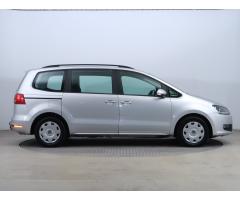 Volkswagen Sharan 2.0 TDI 103kW - 8