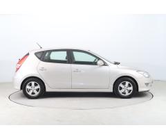 Hyundai i30 1.6 CVVT 93kW - 8