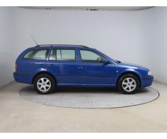 Škoda Octavia 1.9 TDI 81kW - 8