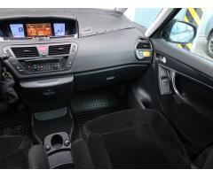 Citroën C4 Picasso 2.0 HDi 100kW - 11