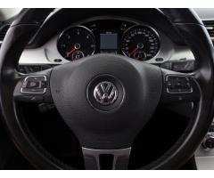 Volkswagen Passat 2.0 TDI 103kW - 16