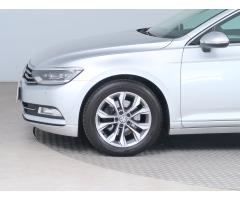 Volkswagen Passat 1.6 TDI 88kW - 22