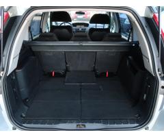 Citroën C4 Picasso 2.0 HDi 135 100kW - 23