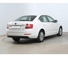 Škoda Octavia 1.6 TDI 81kW - 7