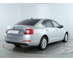 Škoda Octavia 1.6 TDI 77kW - 7