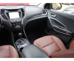 Hyundai Santa Fe 2.2 CRDi 145kW - 11