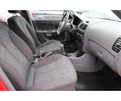 Hyundai Accent 1.3 63kW - 12