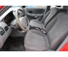 Hyundai Accent 1.3 63kW - 16