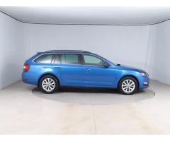 Škoda Octavia 2.0 TDI 110kW - 8