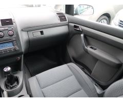 Volkswagen Touran 1.9 TDI 77kW - 11