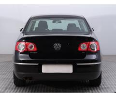 Volkswagen Passat 1.9 TDI 77kW - 6