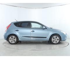 Hyundai i30 1.6 CVVT 90kW - 8